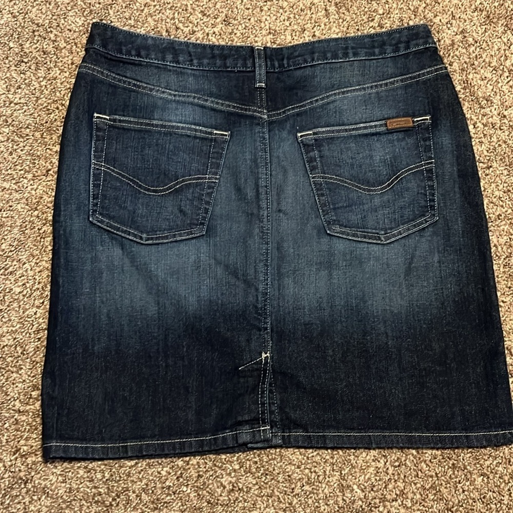 Carhartt‎ dark wash denim skirt - Picture 2 of 3